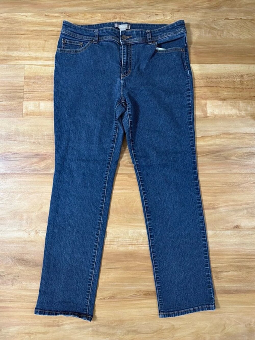 Chico's Straight Leg Jeans - 1.5 Short